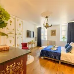 La De Notre Dame Au Pied Du Chateau 4* Sedan