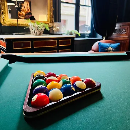 La De Notre Dame Au Pied Du Chateau Panzió