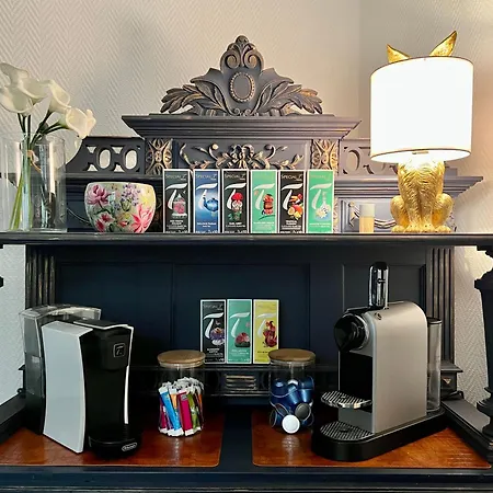 La De Notre Dame Au Pied Du Chateau Panzió 4*