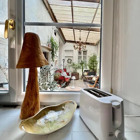 La De Notre Dame Au Pied Du Chateau Nocleg ze śniadaniem