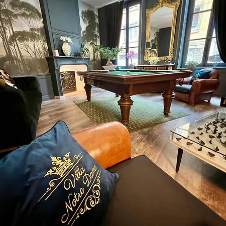 Panzió La De Notre Dame Au Pied Du Chateau Sedan