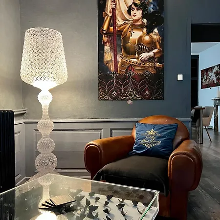 La De Notre Dame Au Pied Du Chateau 4* Sedan