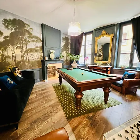 La De Notre Dame Au Pied Du Chateau Bed & Breakfast Sedan
