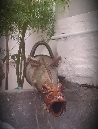 Panzió La De Notre Dame Au Pied Du Chateau 4*