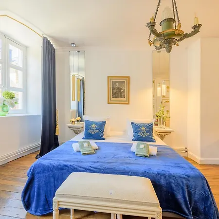 La De Notre Dame Au Pied Du Chateau 4* Sedan