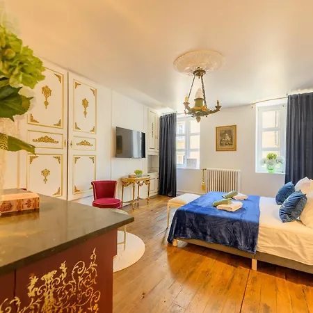 La De Notre Dame Au Pied Du Chateau 4* Sedan